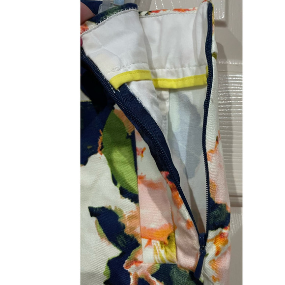 NWOT J Crew Stretch Women's sz 6 Floral Chino Style Shorts - Picture 4 of 5